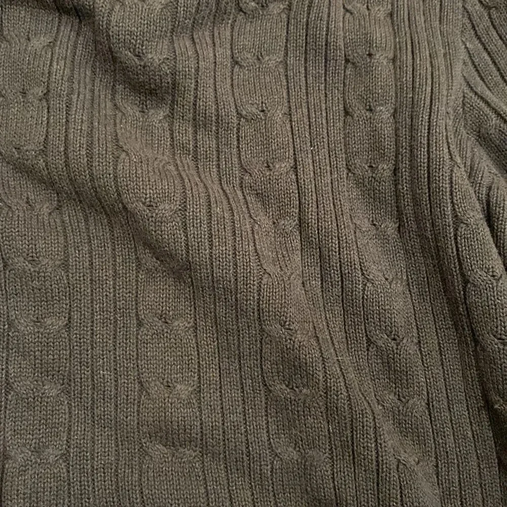 Brown hundred percent cotton, Eddie Bauer, medium crew sweater brand new - Picture 2 of 5